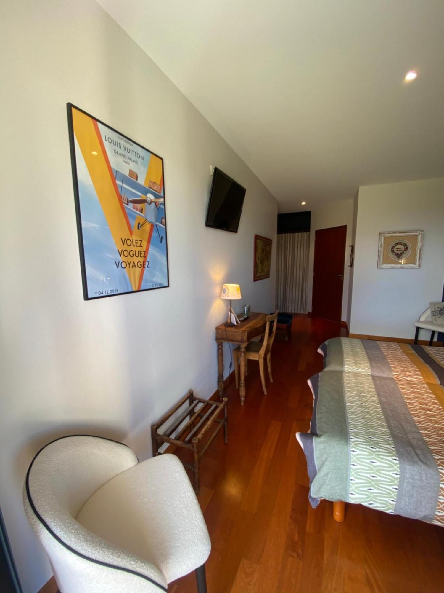 La Palisse Bed & Breakfast Погр Екстериор снимка